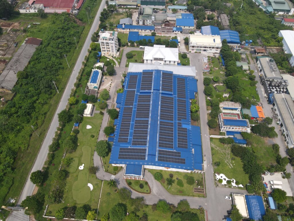 Hệ Thống Điện Mặt Trời Công Ty TNHH Nghiên Cứu Kỹ Thuật R Việt Nam Chính Thức Đi Vào Hoạt Động! 2 GreenYellow Việt Nam | Shift To Profitable Energy Hệ Thống Điện Mặt Trời Áp Mái Công ty R Technical Research Vietnam