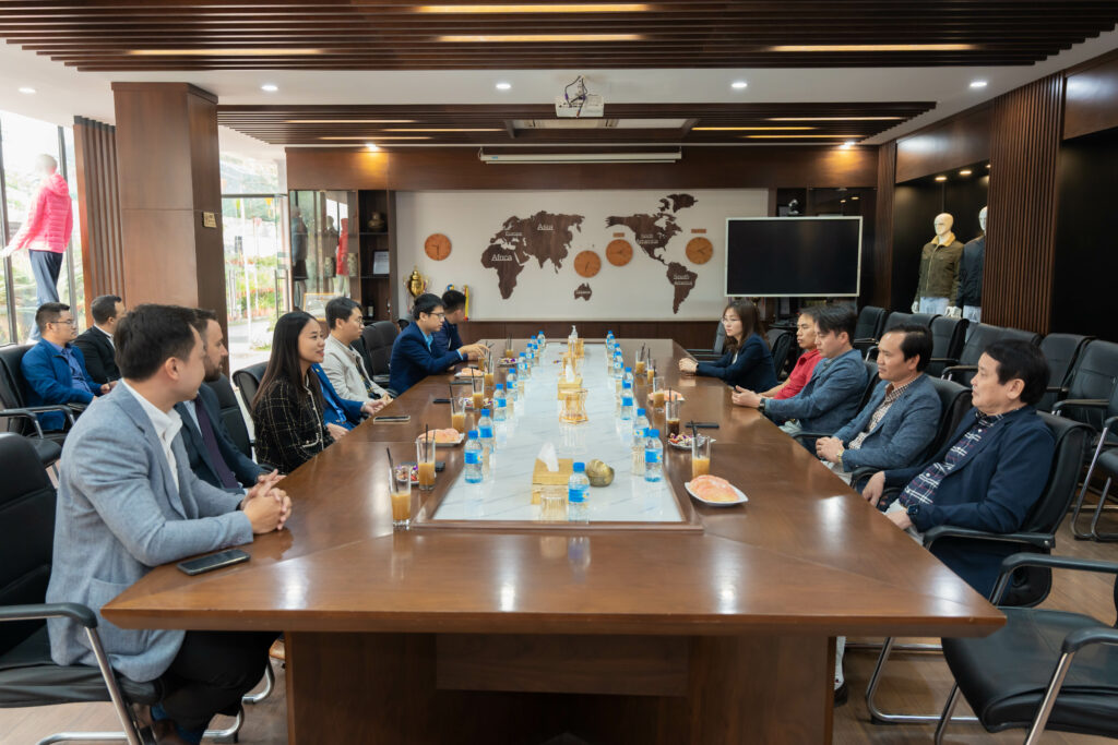 Signing Ceremony of Power Purchase Agreement (PPA) with Bac Giang LNG Garment Corporation