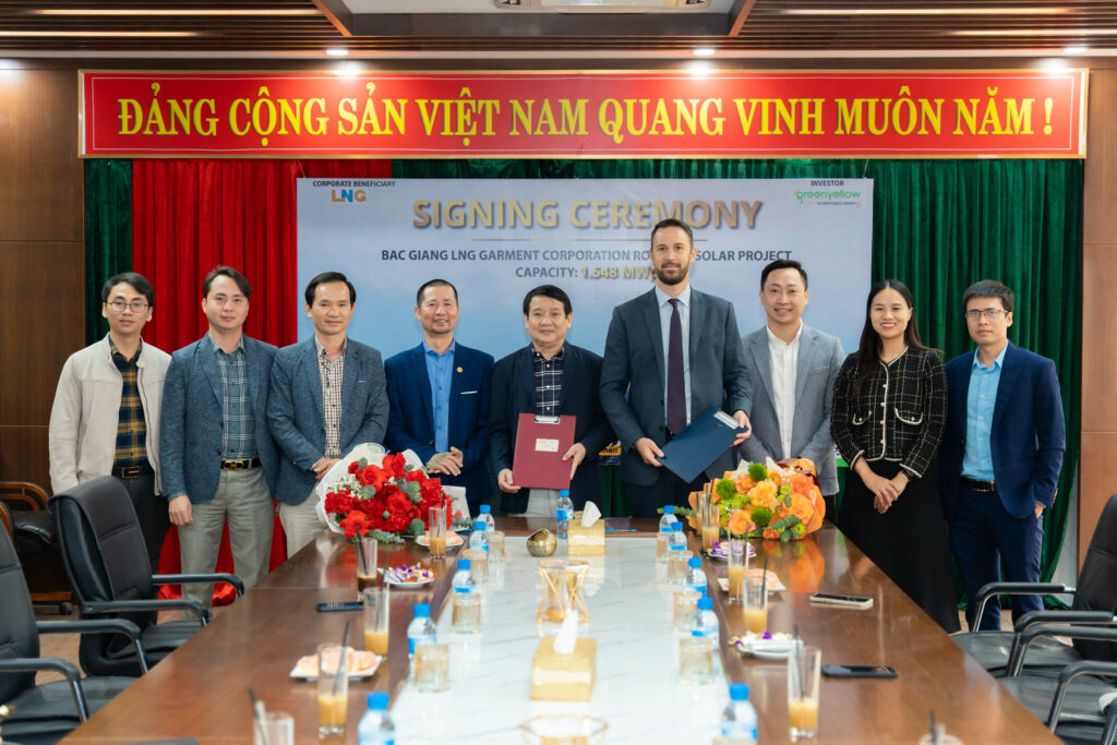 Signing Ceremony of Power Purchase Agreement (PPA) with Bac Giang LNG Garment Corporation