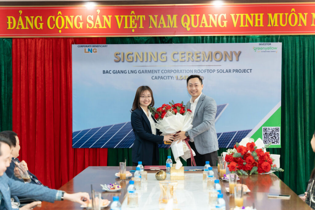 Signing Ceremony of Power Purchase Agreement (PPA) with Bac Giang LNG Garment Corporation