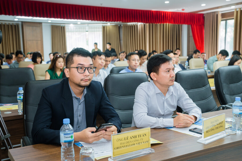 Seminar on Promoting the Use of Solar Power in Production in Vietnam