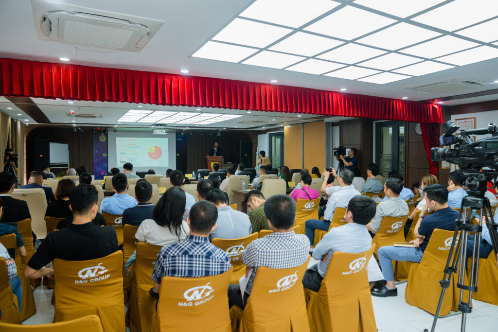 Seminar on Promoting the Use of Solar Power in Production in Vietnam