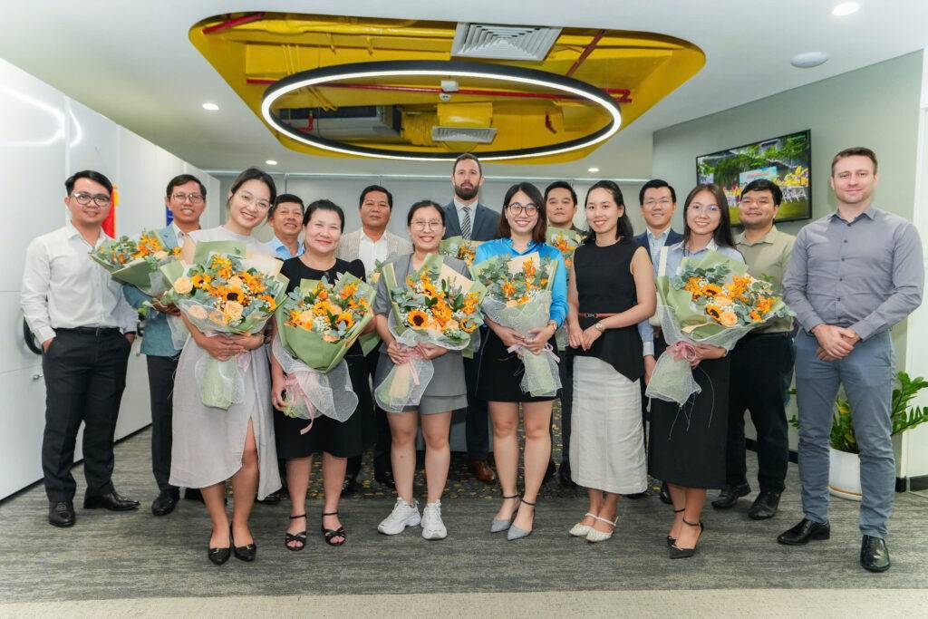 Lễ Chuyển Giao Dự Án Công Ty Cổ Phần Đầu Tư Năng Lượng Xanh 1 GreenYellow Việt Nam | Shift To Profitable Energy 2 GreenYellow Việt Nam | Shift To Profitable Energy